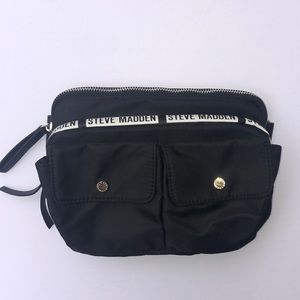 Black Steve Madden Fannypack